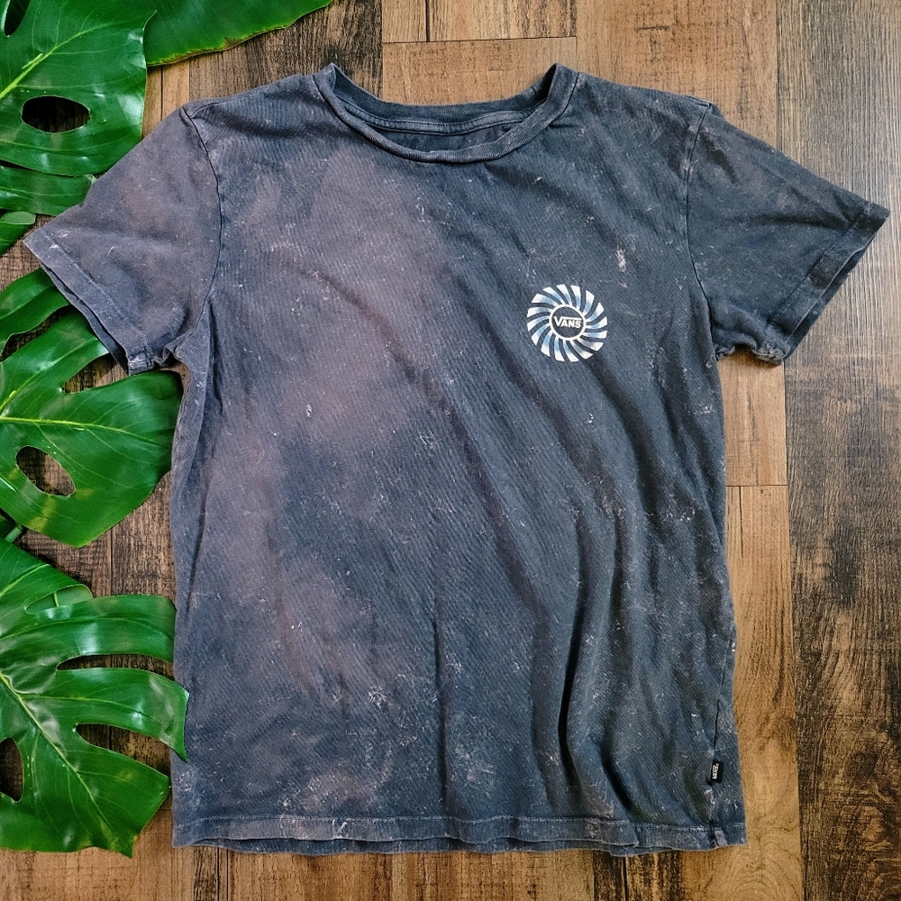 ☀️3/$10☀️ Vans Tee